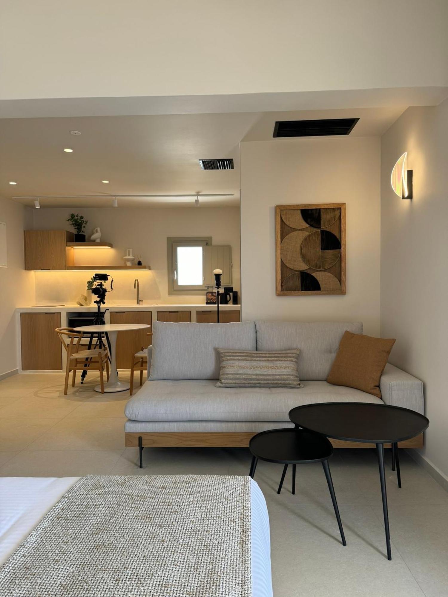 Morfes Luxury Suites By Caldera Houses Φηροστεφάνι Εξωτερικό φωτογραφία