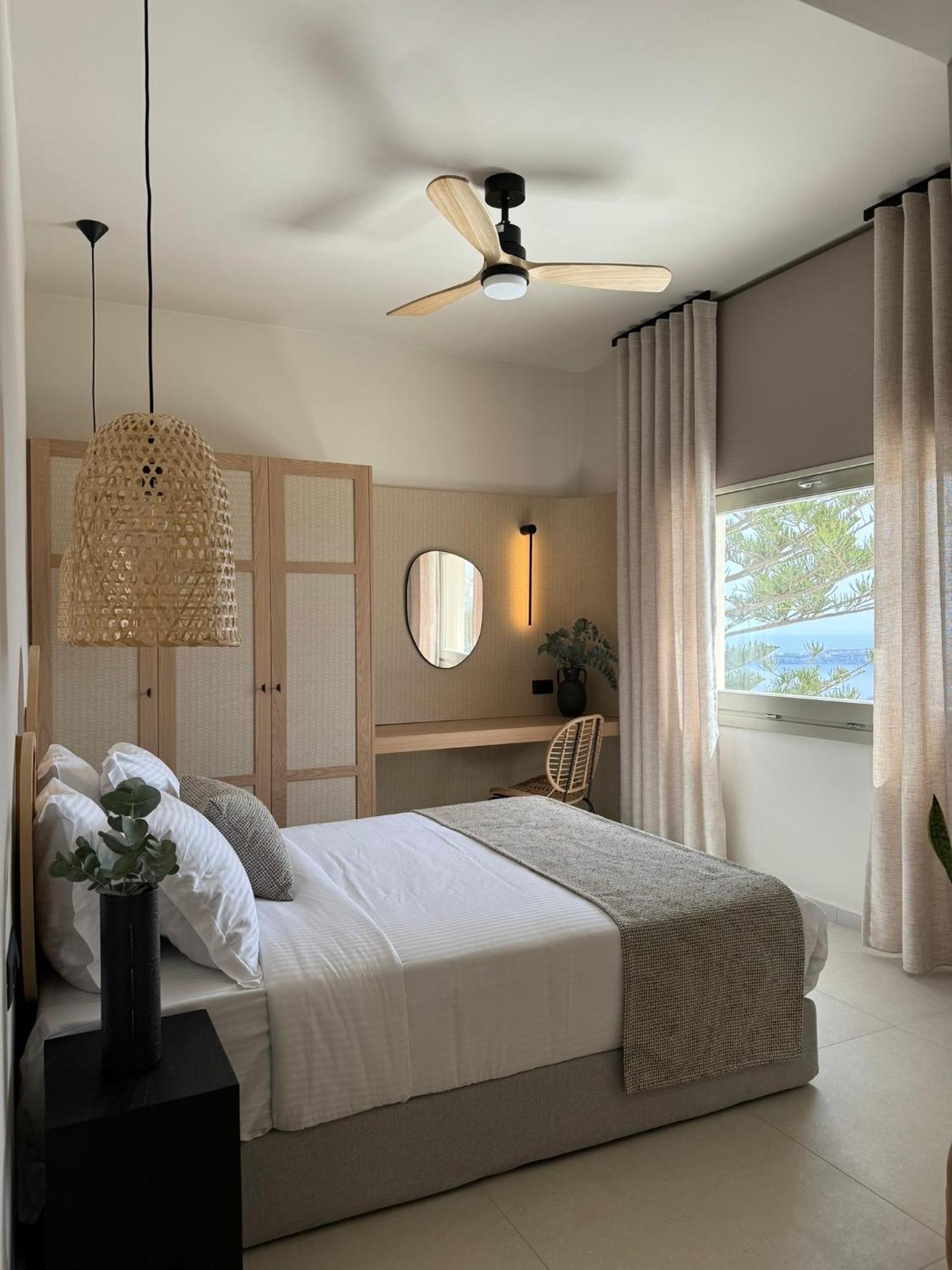 Morfes Luxury Suites By Caldera Houses Φηροστεφάνι Εξωτερικό φωτογραφία